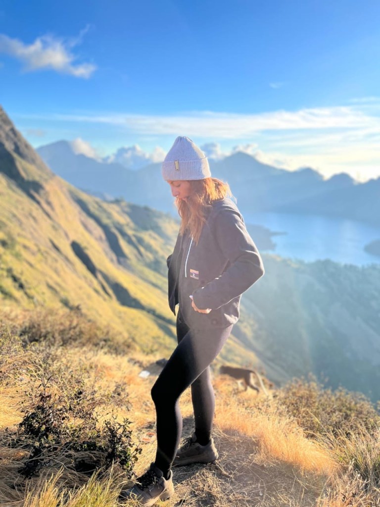 Lake crater of Mount Rinjani , Lombok - breathtaking scenery 