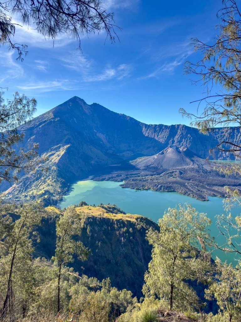Lake crater of Mount Rinjani,Lombok - jaw - dropping scenery 