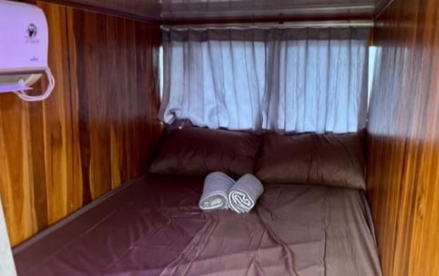 Komodo island tour from Lombok,flores- cabin class klm Budi jaya