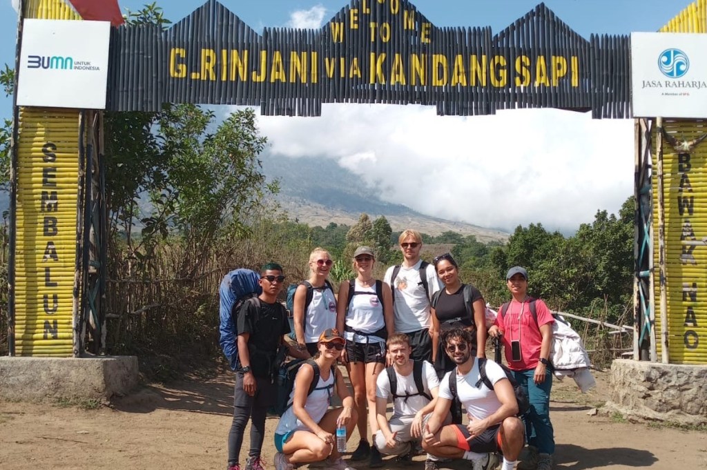 Summit Rinjani 4 days 3 night,Lombok-Sembalun routes 