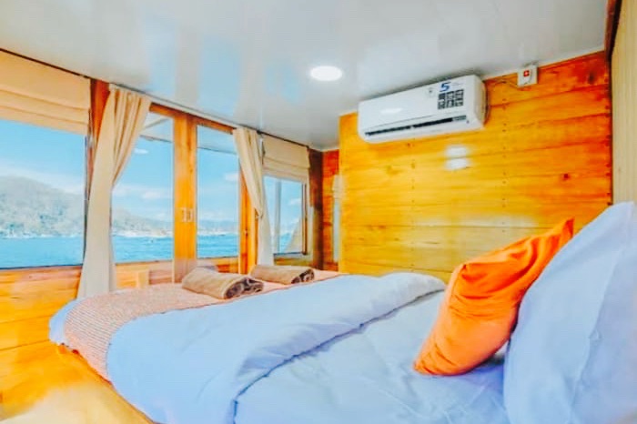 Open Komodo trip 3 days 2 night from Labuan bajo,Flores