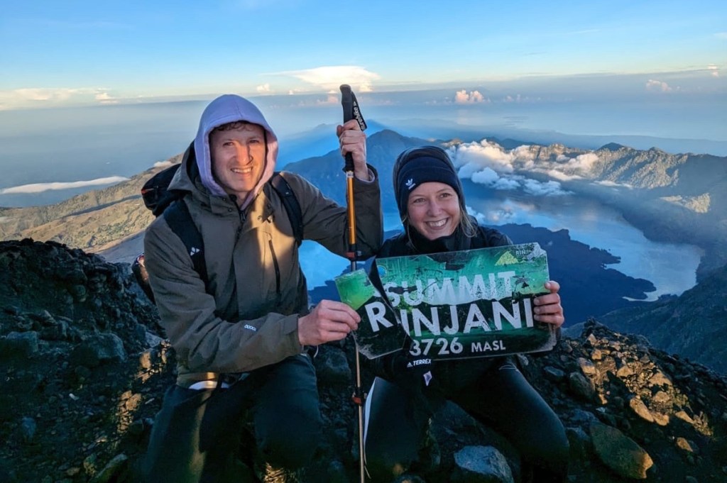 Summit Rinjani 4 days 3 night,Lombok-stunning views of summit Rinjani