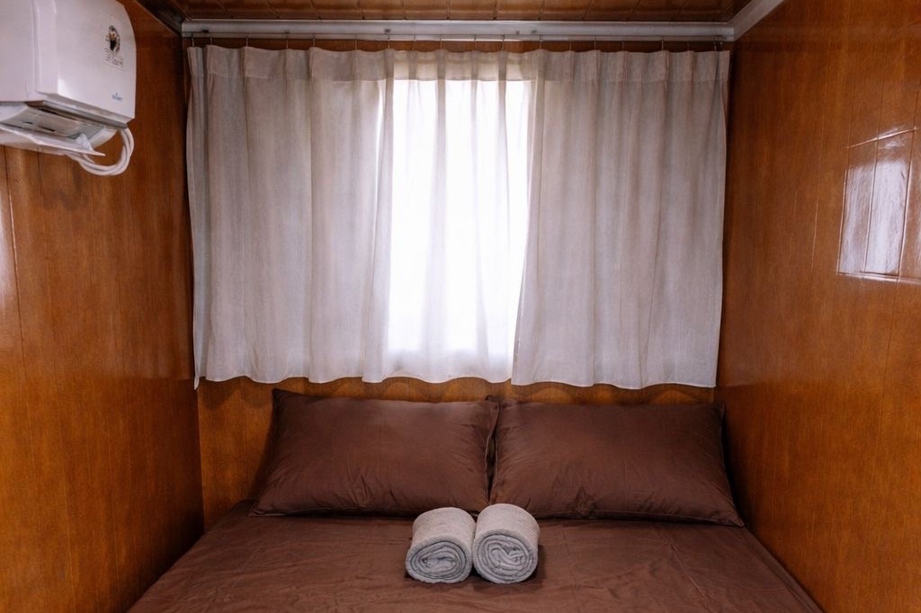 Budget friendly Komodo island tour 4D3N from Lombok and Labuan bajo,Lombok,Flores -Indonesia